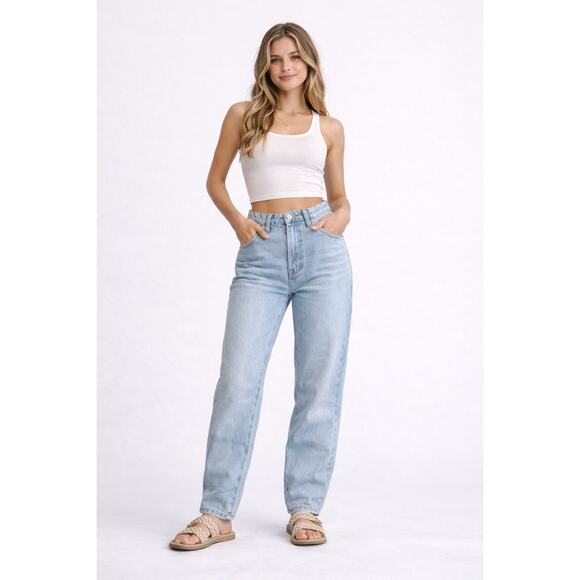American Eagle Outfitters Denim - American Eagle Curvy Mom Jeans 00 Light Wash High Rise Denim